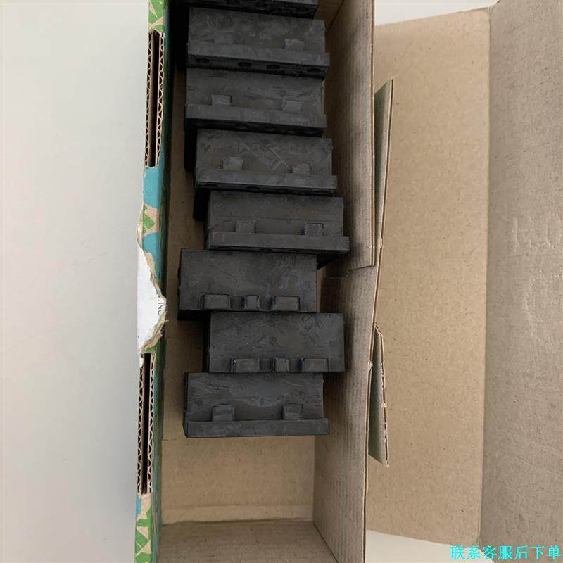 0801621 菲尼克斯，只有这一盒，一盒8个。标为单个价。议价