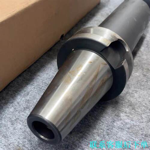 铣刀柄40x70x180xBT50，还有一台成色如图的，看好议价