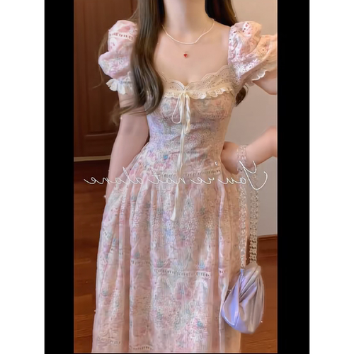 漫游花海纯欲甜美粉色碎花仙女裙
