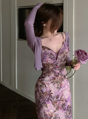 大码女装夏季新款法式纯欲紫色碎花吊带裙开衫胖mm气质开叉长裙子