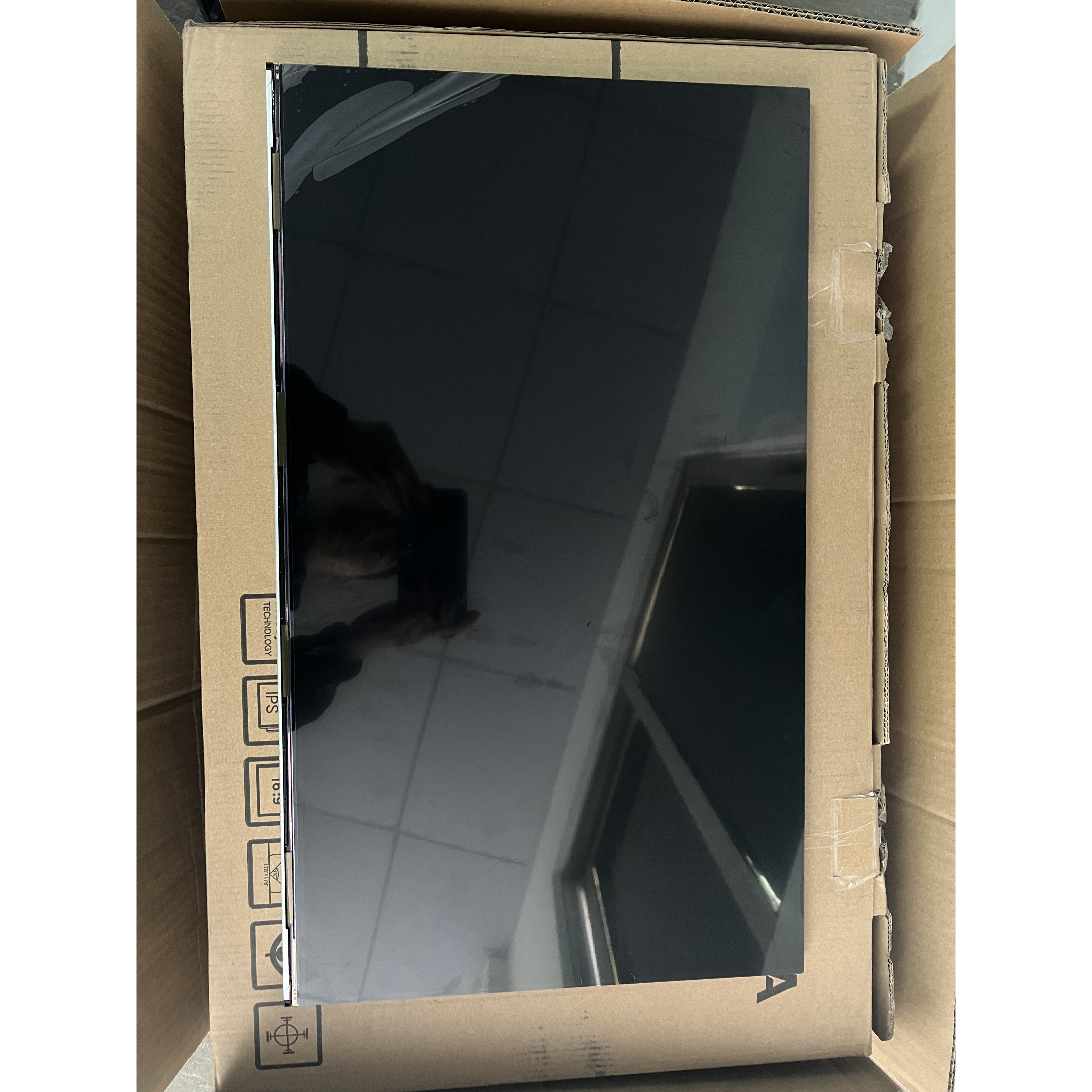 aoc联想一体机屏幕更换维修