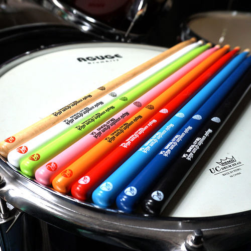 架子鼓鼓棒5A儿童实木彩色鼓棍