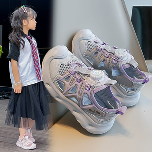 女童运动凉鞋2026新款夏季儿童鞋子小女孩包头夏款鞋纽扣女宝爆款