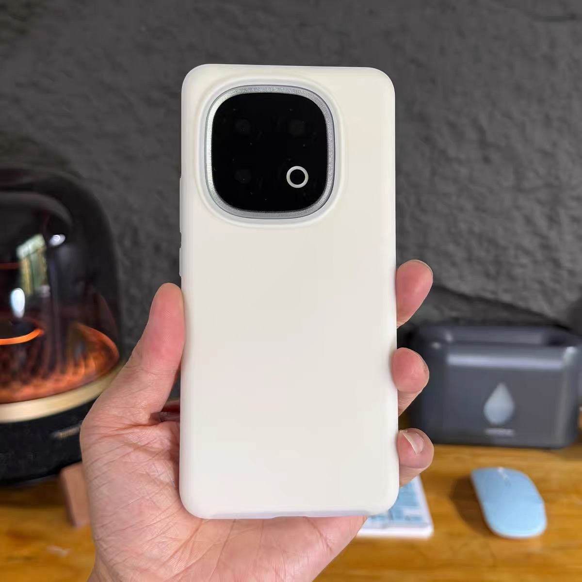 真液态耐脏适用于iQOO13手机壳12新款11s果冻肤感iqooneo10Pro+软糯Q弹9s保护套8全包7se防摔Z10Turbo男女z9