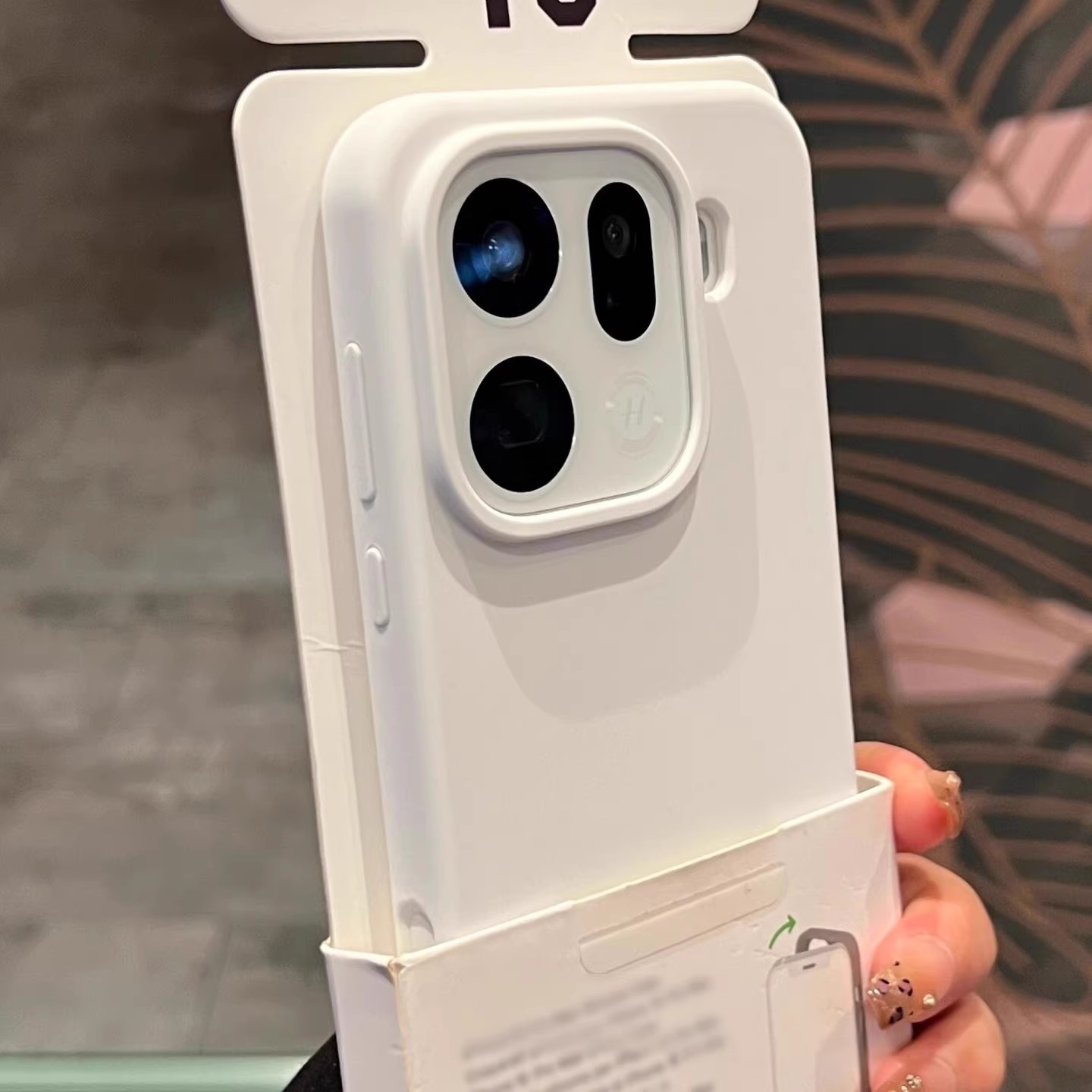 简约纯色白液态硅胶适用realme真我GT8pro手机壳GT8不掉色GT7pro全包大孔gt neo7防滑橡皮感neo6曼波绿neo5se