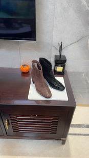 瑞迪蓝图女靴新款时尚百搭显瘦法式高跟后拉链法式有格调独特咖黑