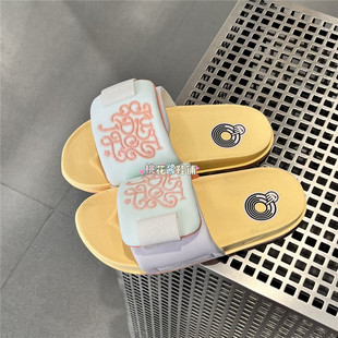 NIKE耐克女子W NIKE OFFCOURT ADJUST运动休闲拖鞋IR8251-187