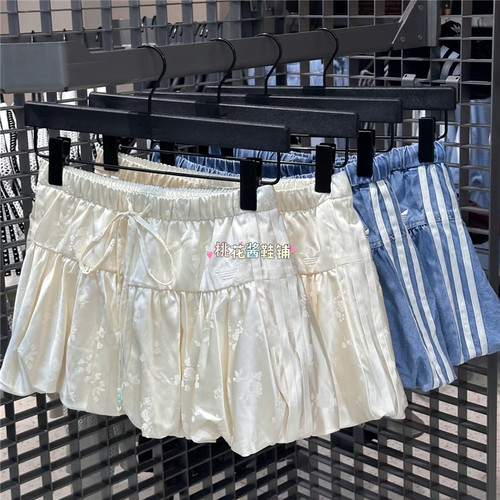 Adidas三叶草26年新中式缎面提花牛仔蓬蓬花苞短裙KY5749 KY5751