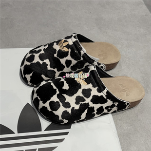 Adidas三叶草26年夏季女子穆勒鞋一脚蹬款奶牛纹运动拖鞋 KI0407