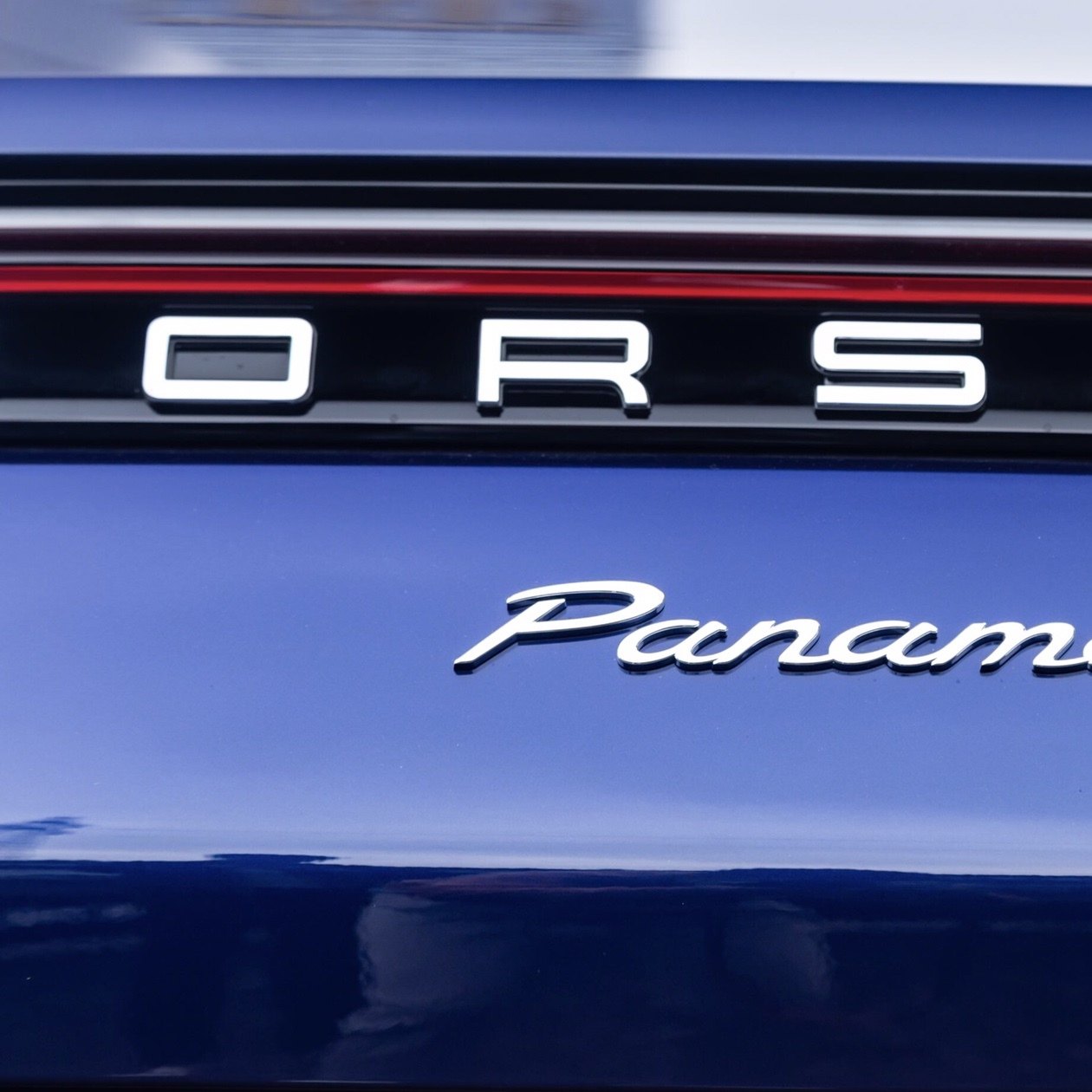 适用于21款保时捷Panamera2.9t车尾部英文字母标 车灯字标Porsche