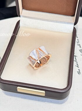 铜合金合成锆石戒指 法式高奢时尚白贝间钻戒指