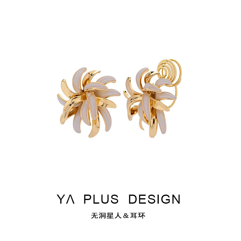 2025年新款氛围感森系花朵耳针度假风潮流夏季耳饰蚊香盘耳夹,饰品/流行首饰/时尚饰品新,耳夹,淘宝优惠券,粉丝福利购,淘宝优惠卷