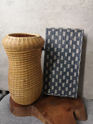 里千家宗室鹏云斋好 竹编大号挂花器花瓶 纸盒装 茶室空间