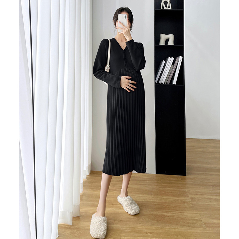 PREGNANT WOMENS DRESSES AUTUMN FASHION TRENDS MOM KNITTING THIN COVERING THE BELLY FOREIGN STYLE OVER-THE-KNEE PLEATS AUTUMN AND WINTER BOTTOMING LONG SKIRTS WOMEN