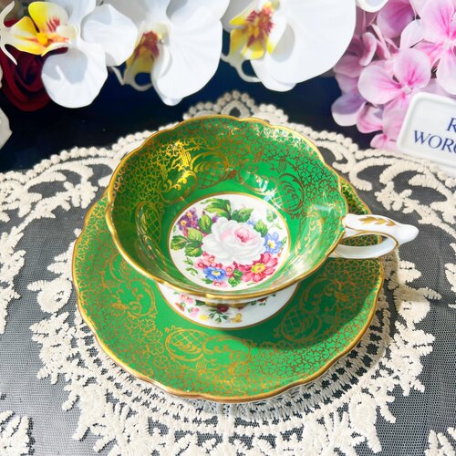 西洋古董 stafford名人系列 empress白玫瑰阔口鎏金骨瓷杯碟 现货