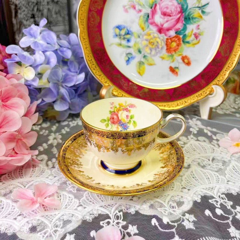 西洋古董collingwoods重金蕾丝黄釉杯内花束鎏金骨瓷咖啡杯碟现货