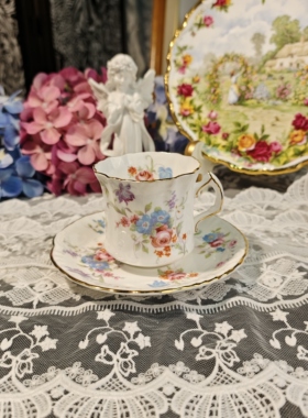 西洋古董 hammersley 浮雕清新小花卉鎏金骨瓷红茶杯碟 现货