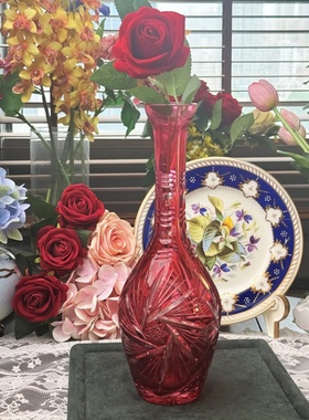 西洋古董 德国产 重工机切太阳花 红色水晶细口花瓶 现货