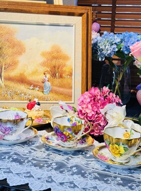 西洋古董 Queen anne 重金彩色花卉签名八角立座骨瓷红茶杯碟现货