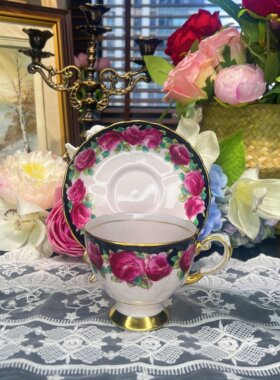 西洋古董 tuscan 全手绘黑釉粉色玫瑰花环鎏金骨瓷咖啡杯碟 在途