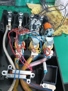 正泰DZ15L,DZ20漏电线路板380电线路板按钮不跳线路板坏了