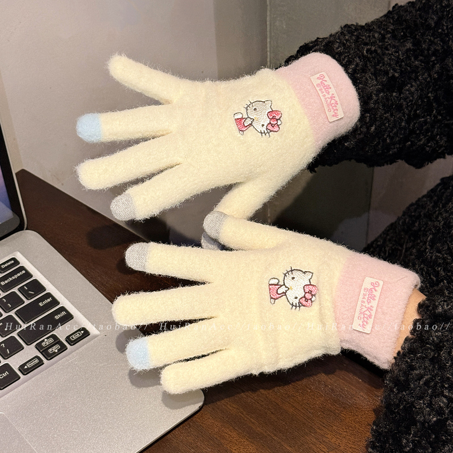 正版授权Kitty毛绒触屏手套女2026新款冬季加厚保暖加绒骑行防寒,服饰配件/皮带/帽子/围巾,手套,淘宝优惠券,粉丝福利购,淘宝优惠卷