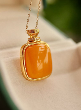 方糖南方南方纯银饰品蜜蜡百搭复古风无事牌女款项链毛衣链吊坠