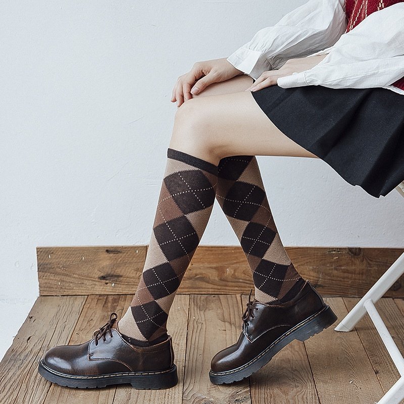 菱格小腿袜子女韩版学院风日系jk制服袜秋冬复古英伦风及膝高筒袜,女士内衣/男士内衣/家居服,连裤袜/打底袜,淘宝优惠券,粉丝福利购,淘宝优惠卷