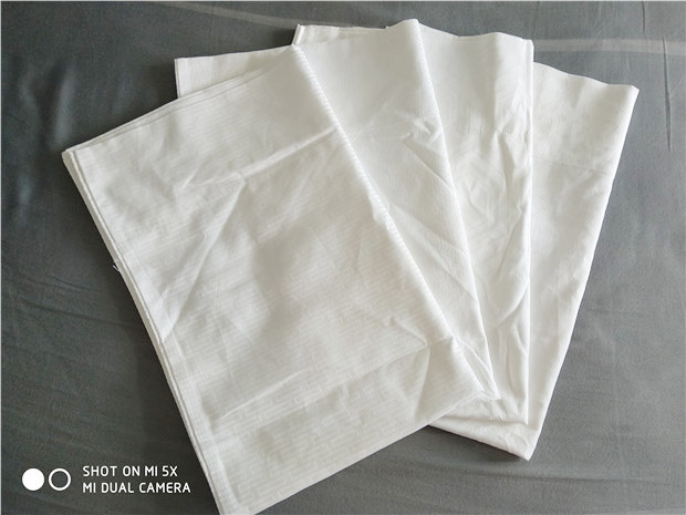 贡缎提花白色纯棉枕套