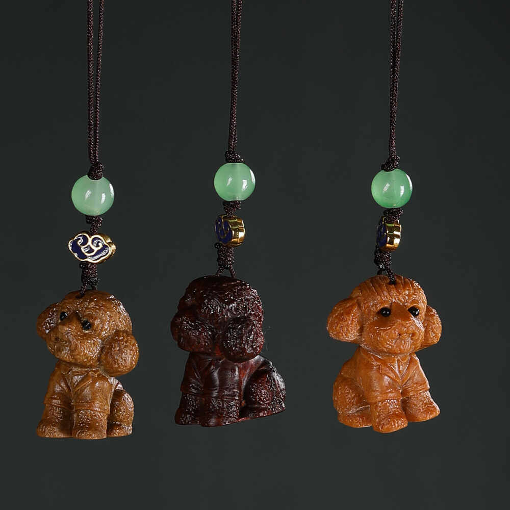 可爱绿檀木雕高颜值车钥匙扣挂件