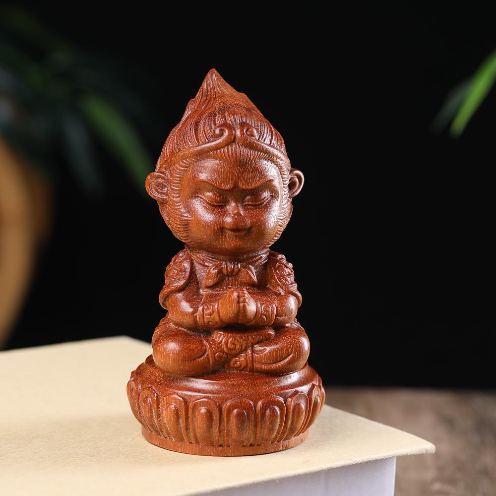 金星紫檀木雕刻斗战圣佛手把件黑神话孙悟空齐天大圣汽车装饰摆件