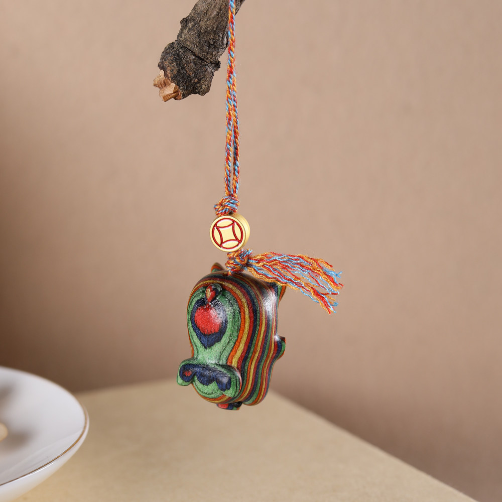 天然彩虹木趴趴猪diy编织挂件可爱猪手机链钥匙扣u盘挂坠文玩吊坠,饰品/流行首饰/时尚饰品新,小众木作,淘宝优惠券,粉丝福利购,淘宝优惠卷