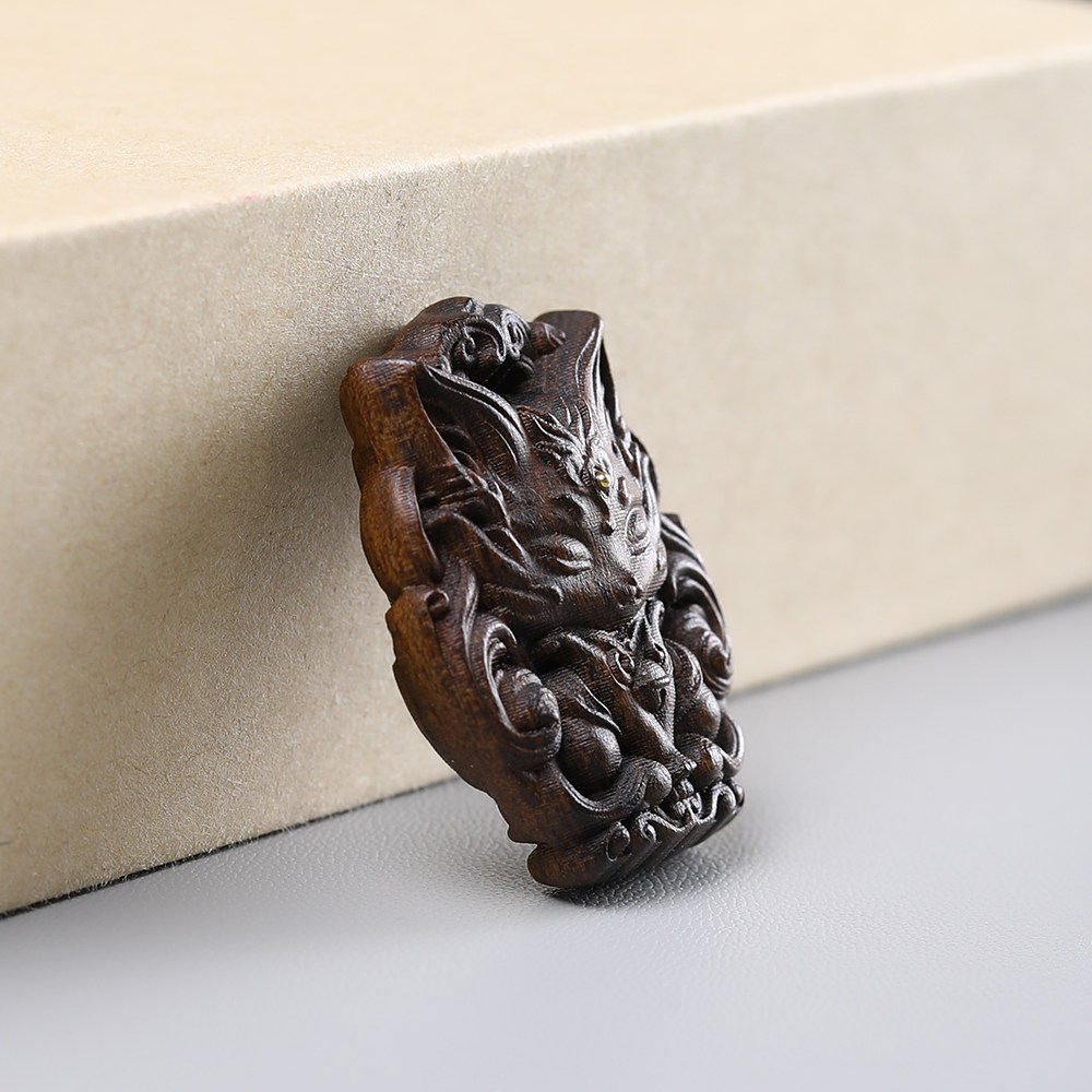 玄同菩萨棋沉香木九尾狐挂件