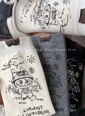 超有设计感黑白灰3色涂鸦个性甜酷女孩百搭中筒袜