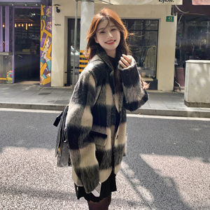 黑色格子高级毛呢外套女2023秋冬新款韩版今年流行西装式呢子大衣