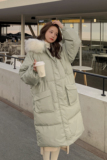 绿色学院风冬季羽绒棉服女2024新款韩系感中长款过膝宽松加厚棉袄，女装棉衣/棉服，安雅