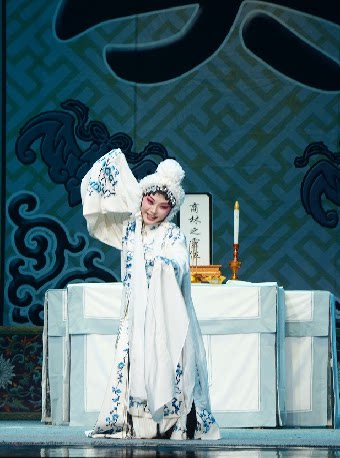 许昌河南省第十六届戏剧展演--杜永真：豫剧《秦雪梅》