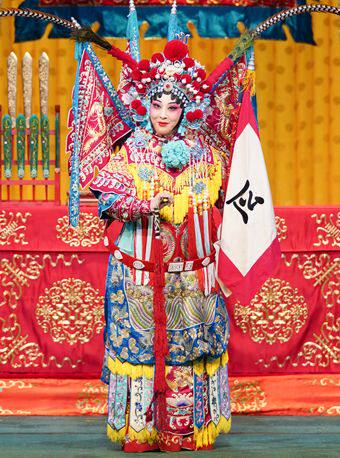 京剧《穆桂英挂帅》