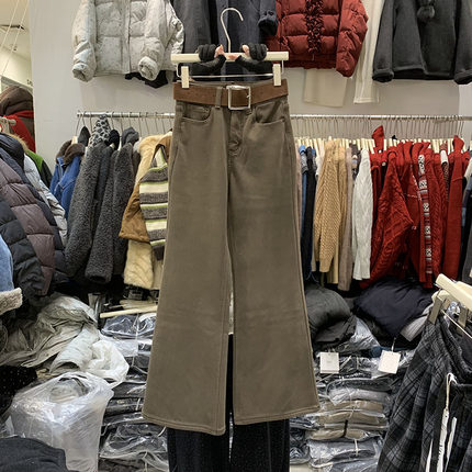 TABLE86085奶茶色加绒加厚微喇叭牛仔裤女冬高腰弹力休闲直筒长裤