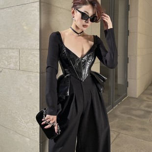 le palais vintage原创 姐姐风酷飒黑色漆皮重工鱼骨修身上衣