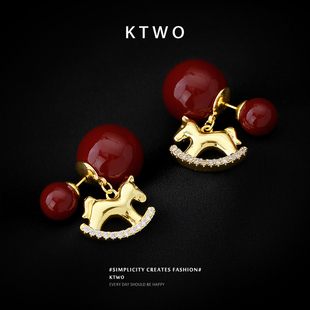 2026k金色小马耳坠耳钉女小众轻奢925银针时尚红色圆球耳环耳饰品