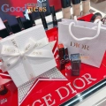 The white small gift box measures approximately 12.5 * 12.5 * 4.5cm and comes with a small carrying bag