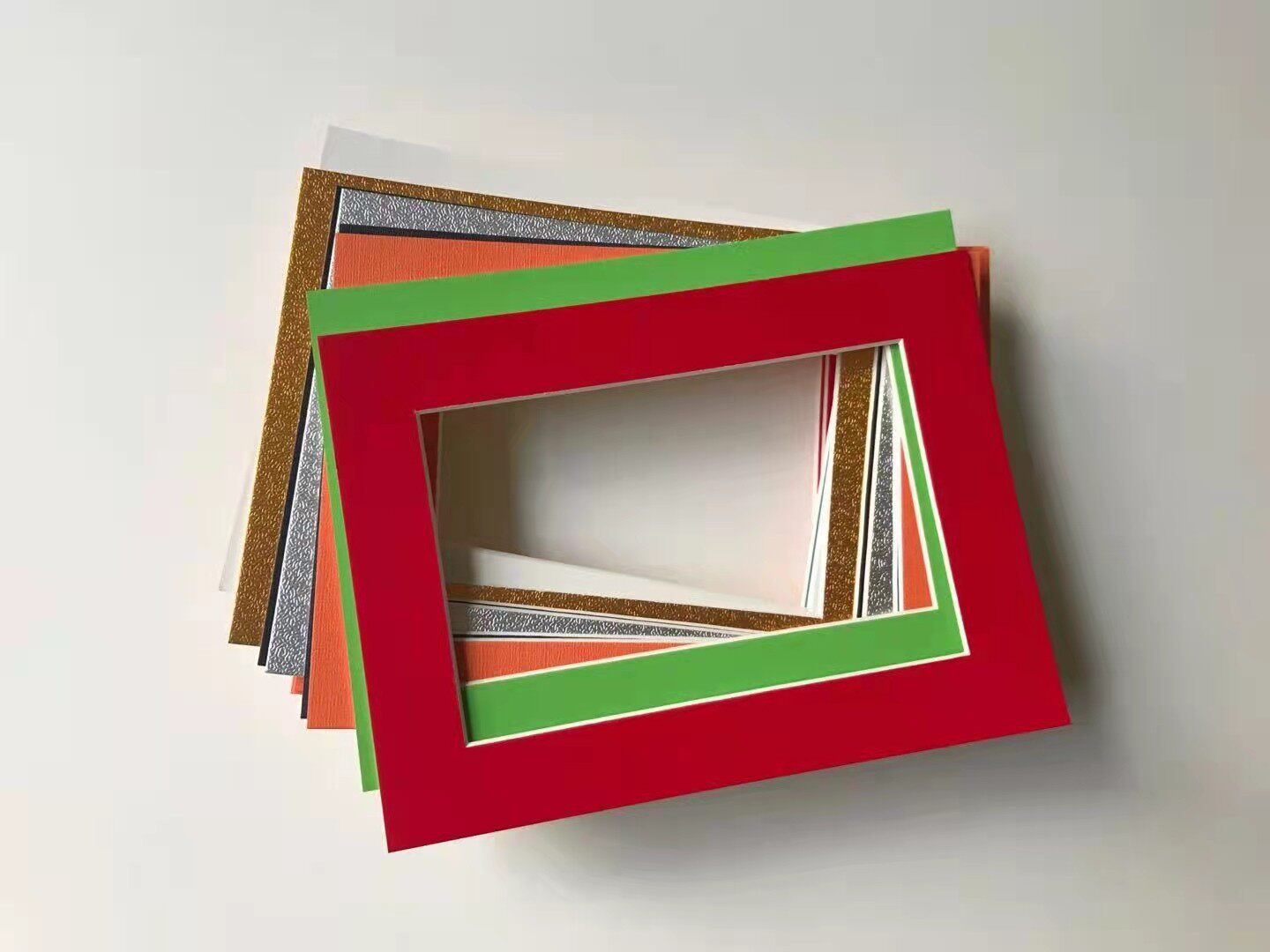 幼儿园作品框4k8开卡纸画框内衬装裱框a4a3手工绘画简易相框墙贴