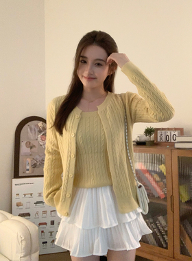 babe soulis 2025新款韩系圆领毛衣女宽松显瘦针织开衫外套上衣女