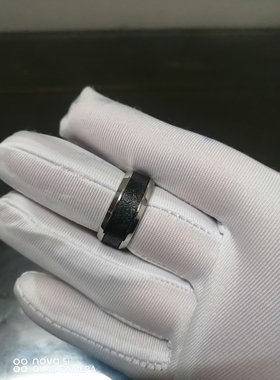 天外来客铁陨星独特的玄铁指环