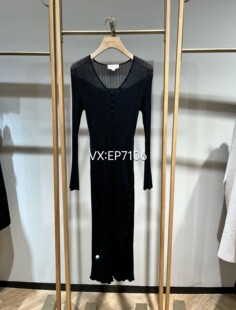 3299 EGKPT9402A 黑色V领优垂坠修身 醋酸小黑裙连衣裙