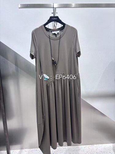 恩派雅连衣裙 XNKAC4801BG