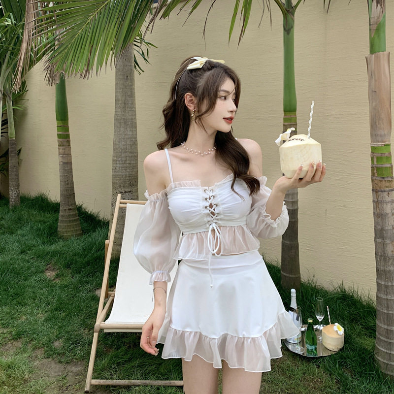 泳衣女夏2026新款仙女范分体三件套遮肚显瘦学生保守裙式温泉泳装