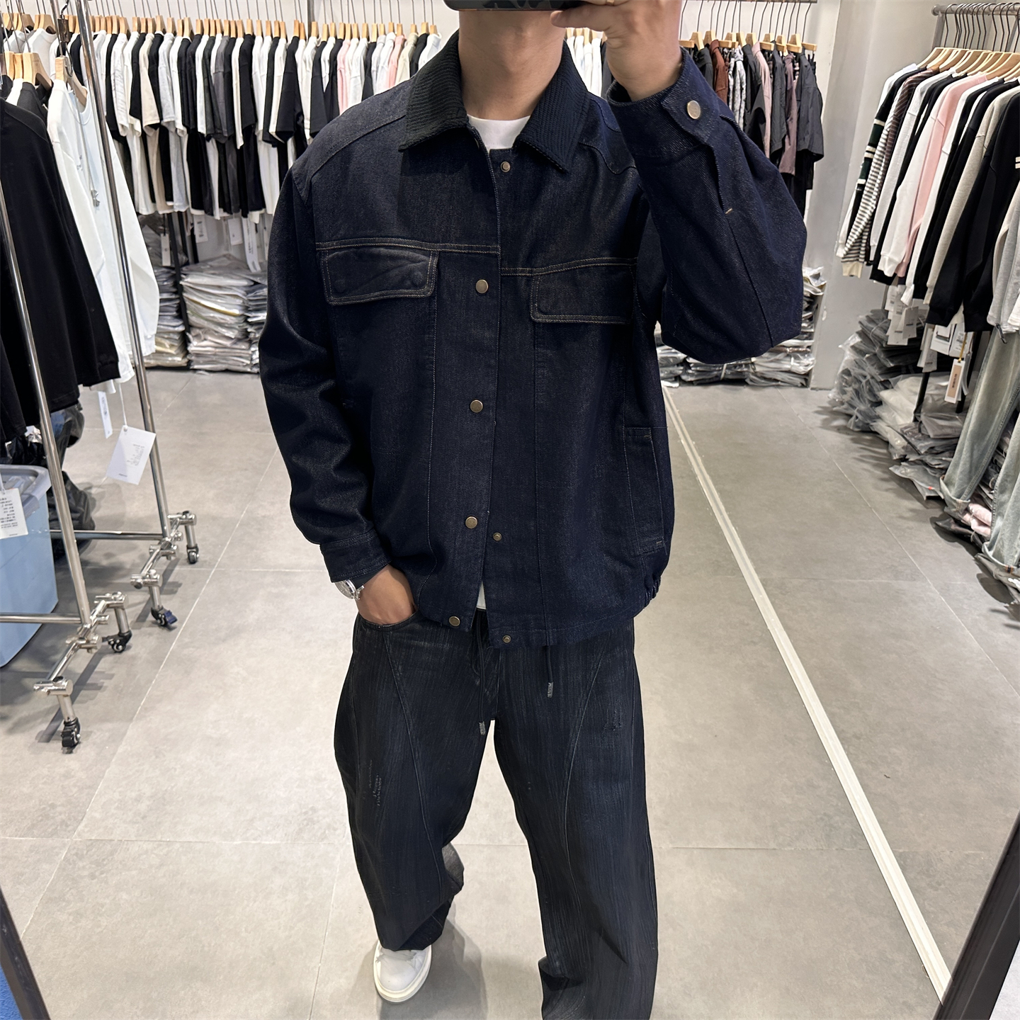 复古拼接水洗做旧工装牛仔衣夹克