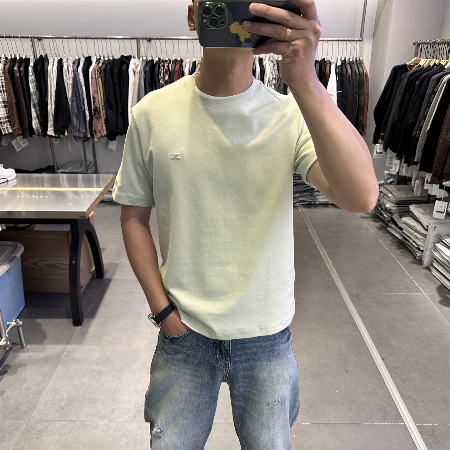 夏季新款简约小刺绣圆领短袖T恤